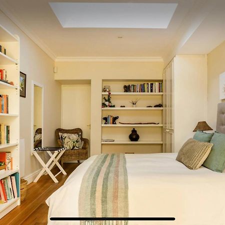 Guest Suite - Leafy Constantia Guest House 开普敦 外观 照片