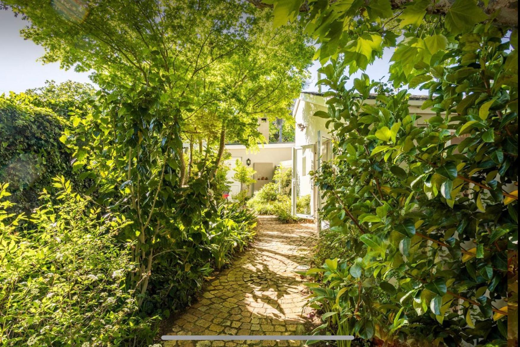 Guest Suite - Leafy Constantia Guest House 开普敦 外观 照片