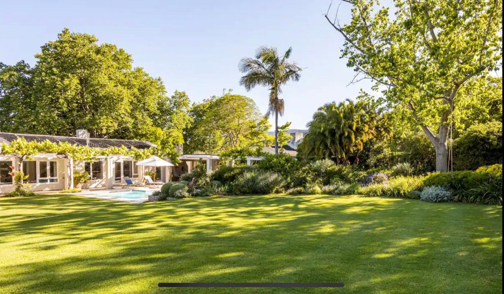 Guest Suite - Leafy Constantia Guest House 开普敦 外观 照片